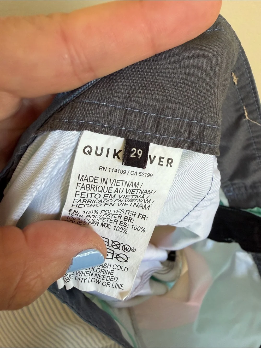 Quiksilver men board